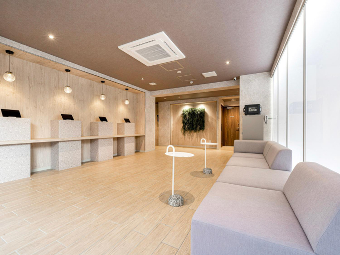 Public Area 2, LACER OKINAWA NAHA TOMARIPORT, Naha