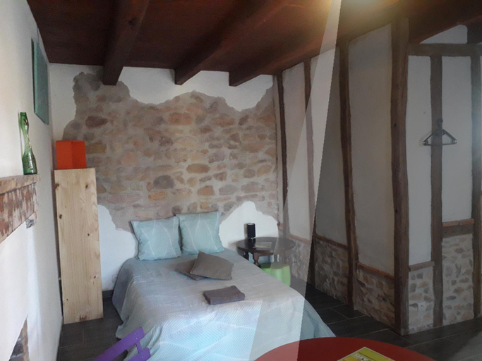 Bedroom, Odyssee, Allier