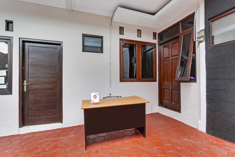 Public Area 2, Hotel O Nathania Exclusive, Sleman