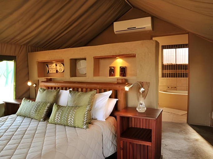 Bedroom 3, Bateleur Tented Safari Lodge and Bush Spa, Waterberg