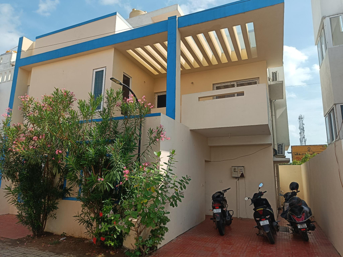 Others 3, White House Villa, Kancheepuram