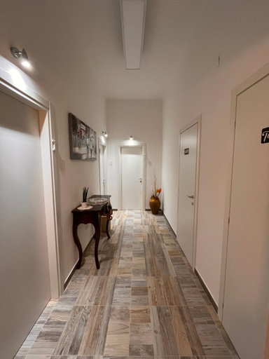 Others 5, B&B borgo Dolcecanto, Bari