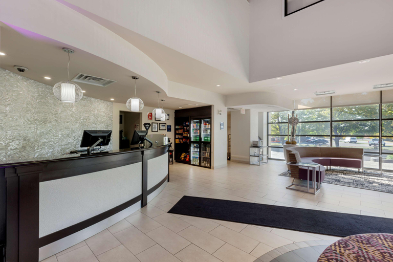 Public Area 2, C Hotel by Carmen's, BW Premier Collection, Hamilton