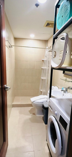 Bathroom 5, Mosaic Tower by Funsho Vacation Homes, Makati City