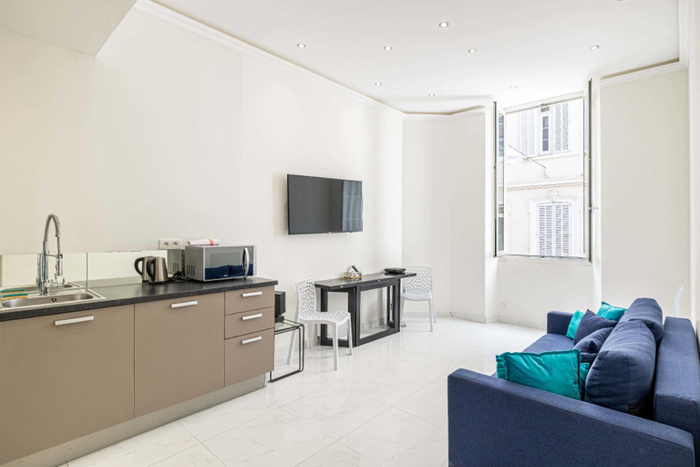 Others 3, Lovely apartment - two bedrooms, near Croisette, Alpes-Maritimes