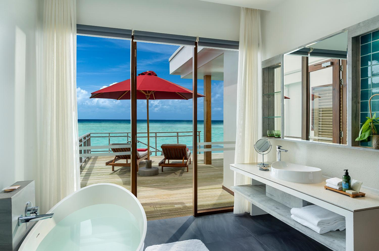 Bathroom 5, Niva Dhigali Maldives - A Premium All-Inclusive Resort, Raa Atoll
