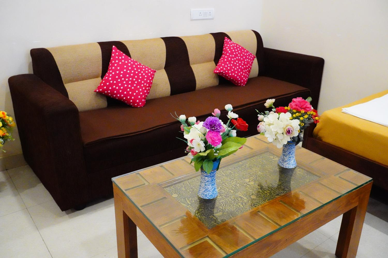Others 4, Vinayagam Residency, Vellore