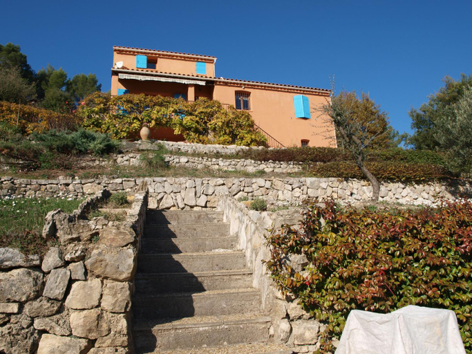 Others 2, La roque, Var