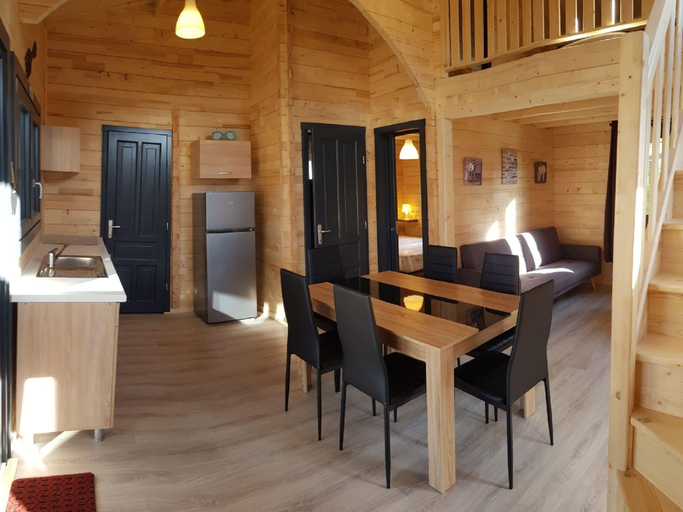 Others 5, Cozy Countryside Retreat, Jura