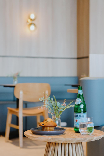 Food & Drinks 5, Aerotel Sydney (Arrivals B, International Terminal 1), Sydney