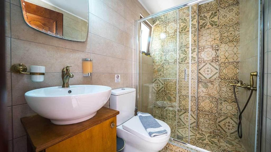 Others 3, Grand Olympia,Luxury, spacious indoor&outdoor area, Crete