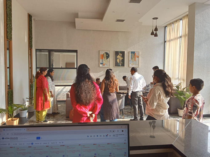 Public Area 2, Hotel Basant Sarovar, Mathura