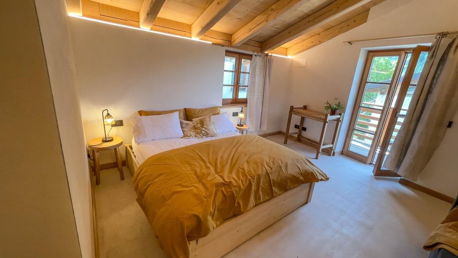 Others 4, Agriturismo Mirtilla, Trento