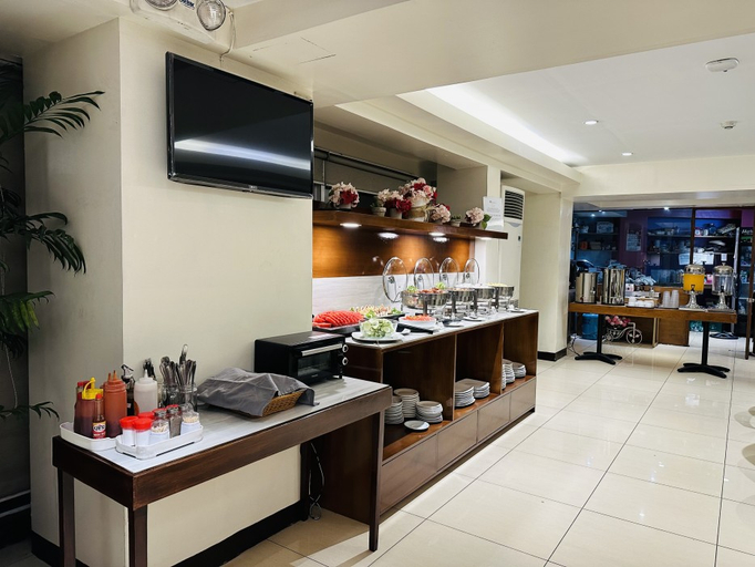Food & Drinks 4, MySpace Hotel BGC, Taguig