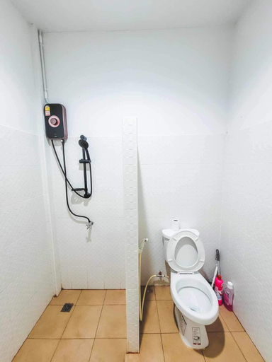 Bathroom 3, Cher-emm home, Muang Surat Thani