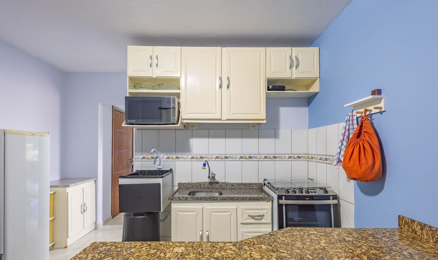 Private kitchen 2, Beachfront Apartment in BC Great Location Eit302, Balneário Arroio do Silva