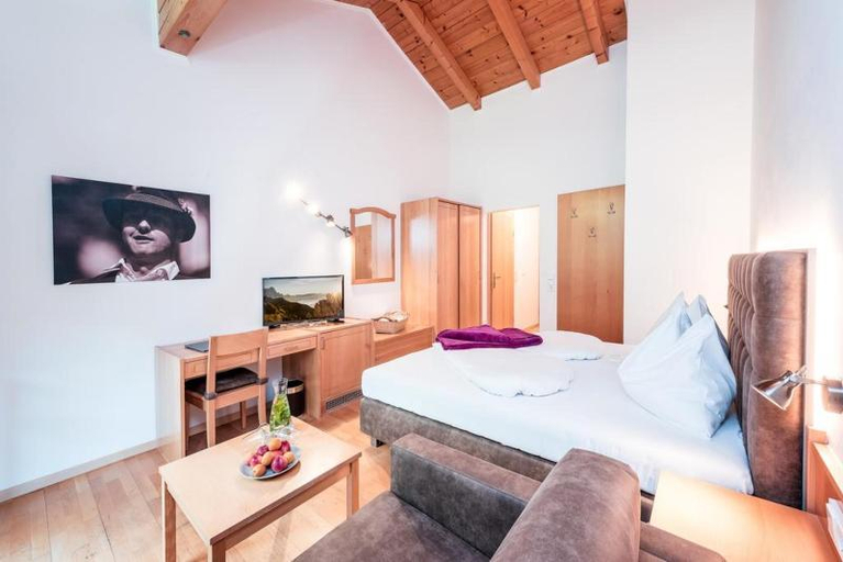 Bedroom 3, Hotel Stadt Wien, Zell am See