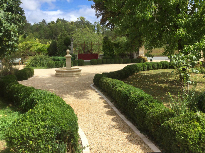 Others 3, chambres d'hotes a la claire fontaine, Dordogne