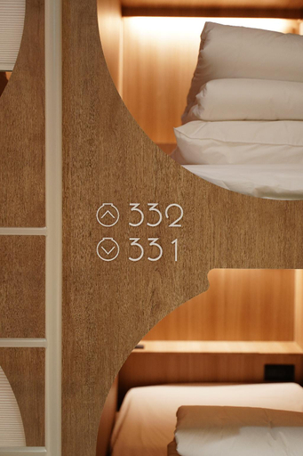 Bedroom 4, D.A.L Premium Capsule Hotel, Jongno