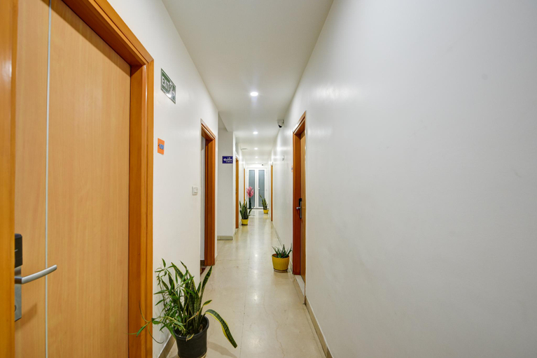 Public Area 3, Aamantran Residency, Sohna Road, Sector 49, Gurugram , Gurgaon