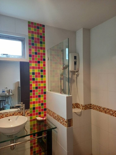 Bathroom 3, Benjamas Place, Phuket Island