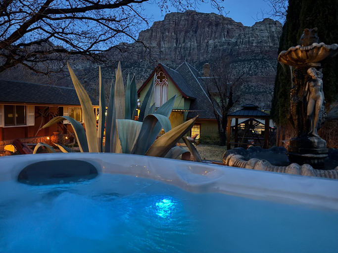 Others 4, Under the Eaves Inn at Zion National Park, Washington