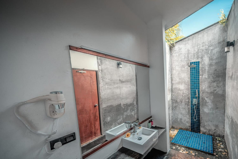 Bathroom, Madi Giri Guest House, Baa Atoll