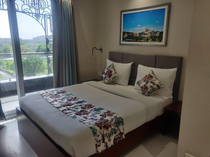 Bedroom, Jaiminis Landmark, Delhi