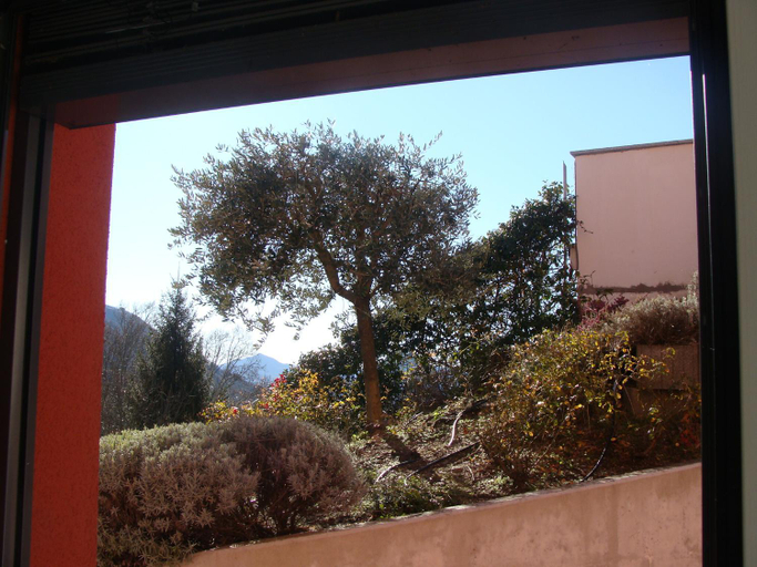 Others 2, MT's Cosy Place, Lugano