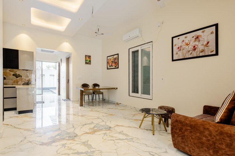 Public Area 3, Lime Tree B&B Pari Chowk, Gautam Buddha Nagar
