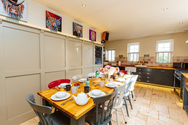 Food & Drinks, Westholme Lodge, Somerset