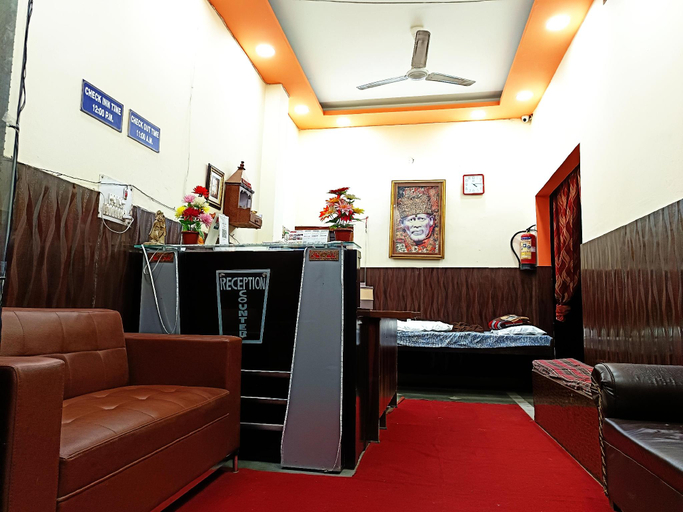 Others 4, Lotus Stay -1 Min Walk in Nizamuddin Railway St, Delhi