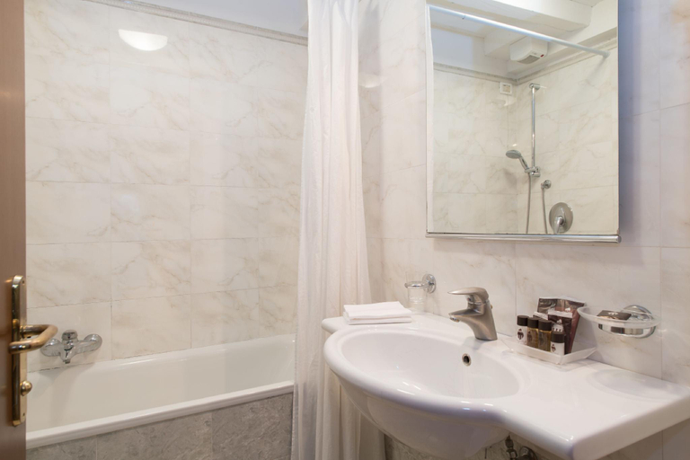 Bathroom 4, Hotel Casa Nicolo Priuli, Venezia