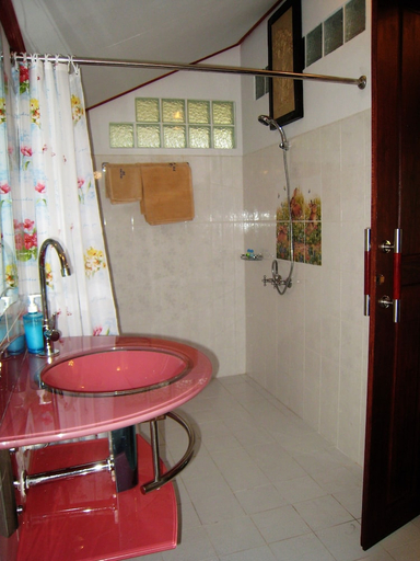 Bathroom 3, JJ BUNGALOW GUEST HOUSE, Mueang Krabi