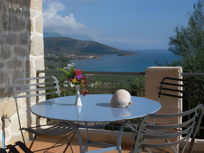 Others 3, Notos Hotel Kardamili, Peloponnese