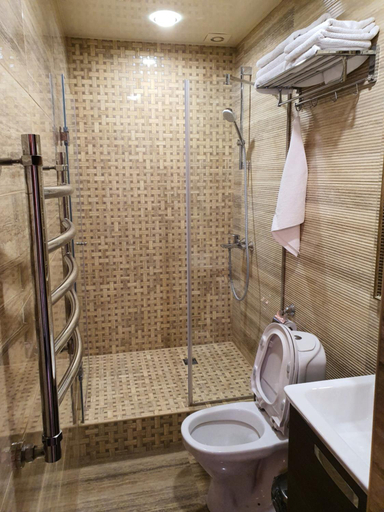 Bathroom 2, MarkHills, Sochi gorsovet