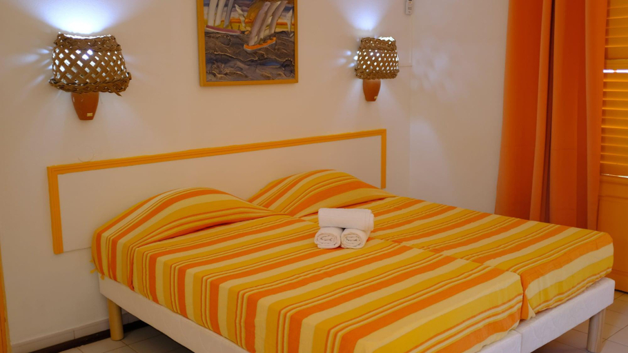 Bedroom 2, L'Imperatrice Village, Les Trois-Îlets