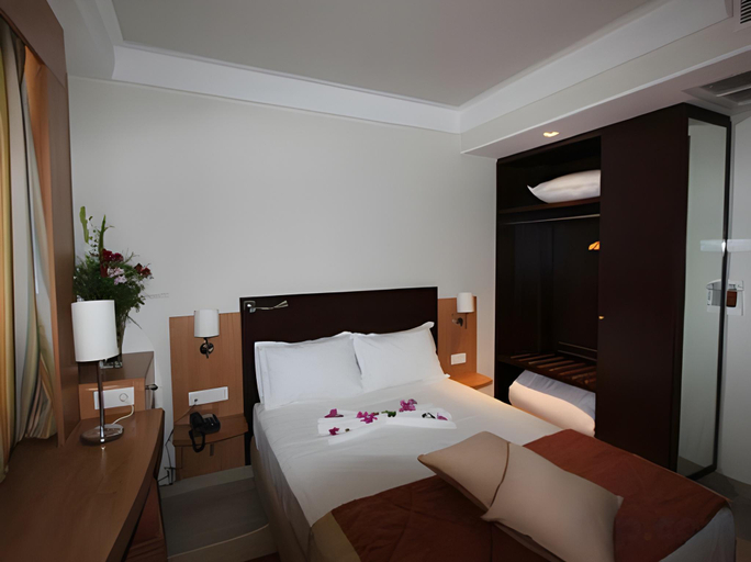 Bedroom 3, Hotel Tiba, Sidi El Béchir
