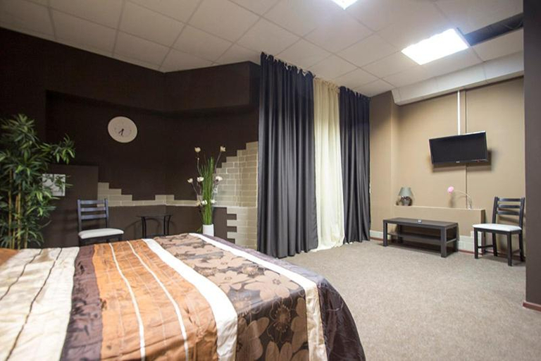 Others 2, Hotel City, Perm' gorsovet