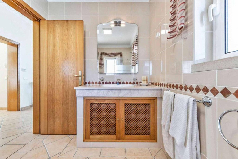 Bathroom 3, Villa Astro, Albufeira