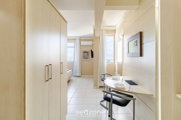 Room 2, Enjoy Floripa With a sea View! Rah1019, Florianopolis