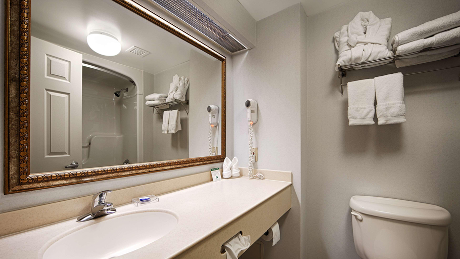 Bathroom 5, Best Western Milton, Halton