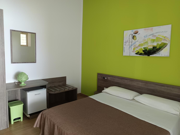 Bedroom 3, La Giara Resort, Lecce