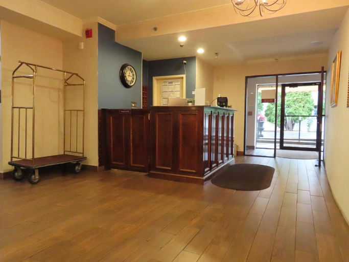 Public Area 2, St Charles Hotel Hudson, Columbia