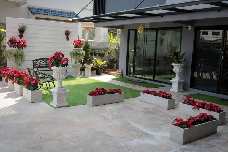 Others 5, Aiyapach Inn, Muang Chon Buri