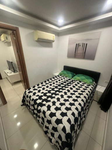 Bedroom 3, Arcadia beach continental, Pattaya