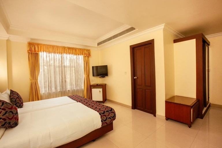 Room 4, Hotel Indraprastha Thiruvalla, Pathanamthitta