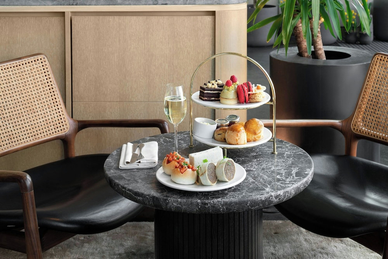 Food & Drinks 5, The Stratford Hotel, London