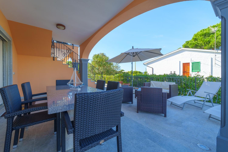 Others 4, Villa Mia, Livorno
