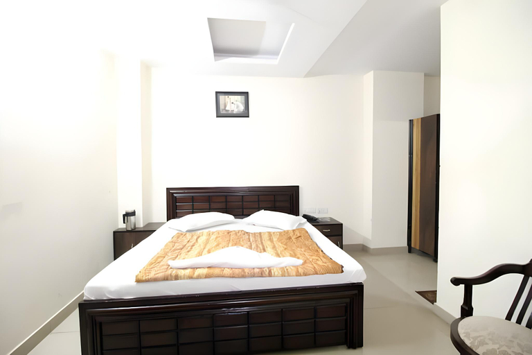 3, Hotel Apple Villa - New Delhi, Delhi